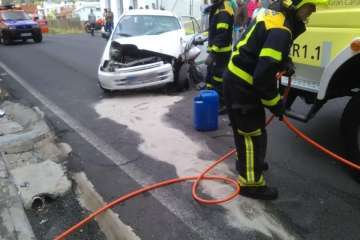 Accidente de tráfico en la carretera del Valle de los Nueve (Foto TA)